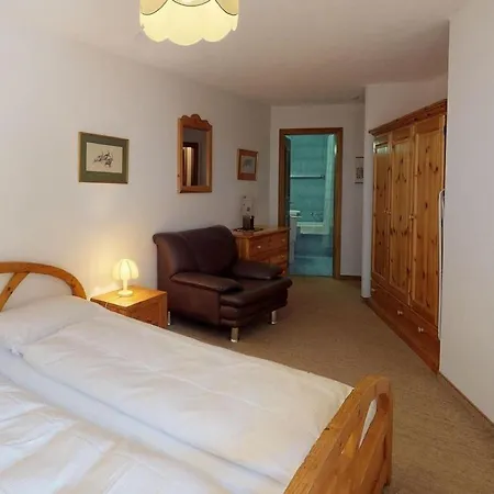 Ludains 6 Appartement Saint-Moritz